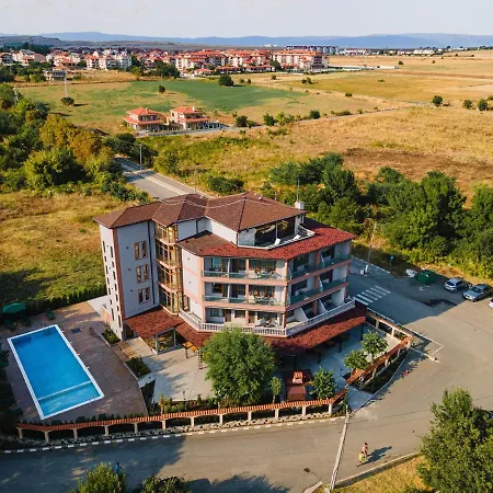 מלון Lecardo אהלוי