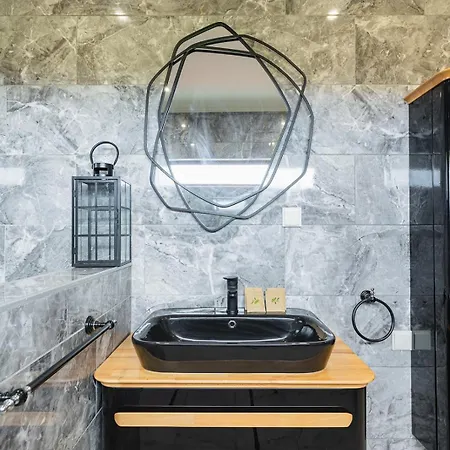 Hotel Lecardo Aheloy